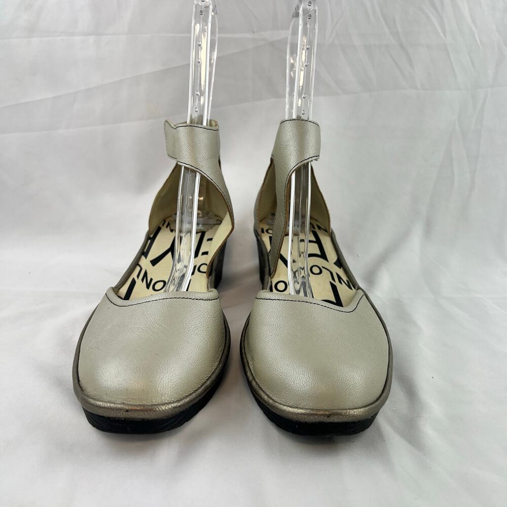 Architectural Fly London Leather Sandal EU 41 Silver Gray Comfortcore Urban Luxe